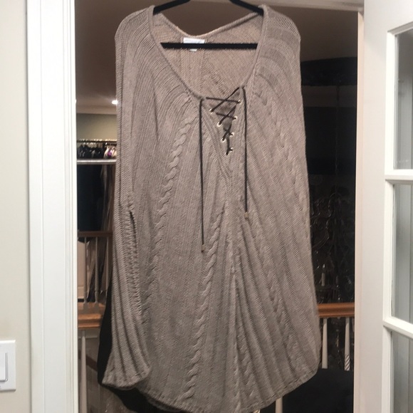 New York & Company Other - **THREE ***New York & Co / ponchos l/xl
